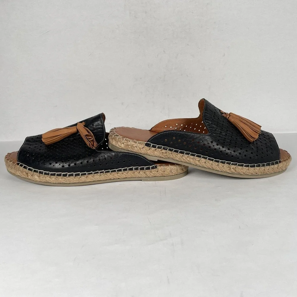 Bueno Shoes Espadrille Womens Size 42 Black Leather Slip On Tassel Mule Flats